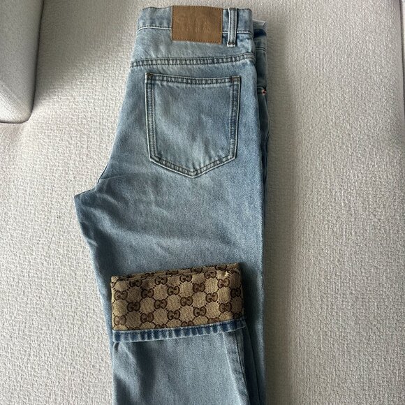GUCCI JEANS Like New - Picture 1 of 6